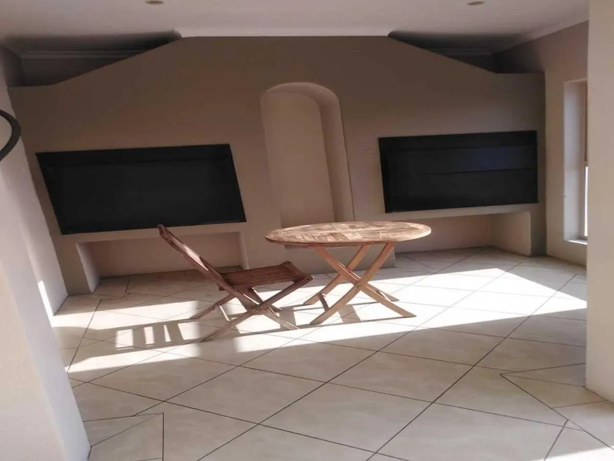 Apartment Bougain Villas Cape Town